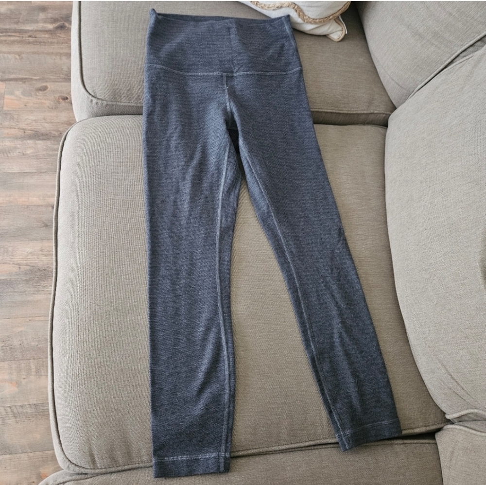 Lululemon leggings size 6 gray crop variegated knit - Picture 6 of 12